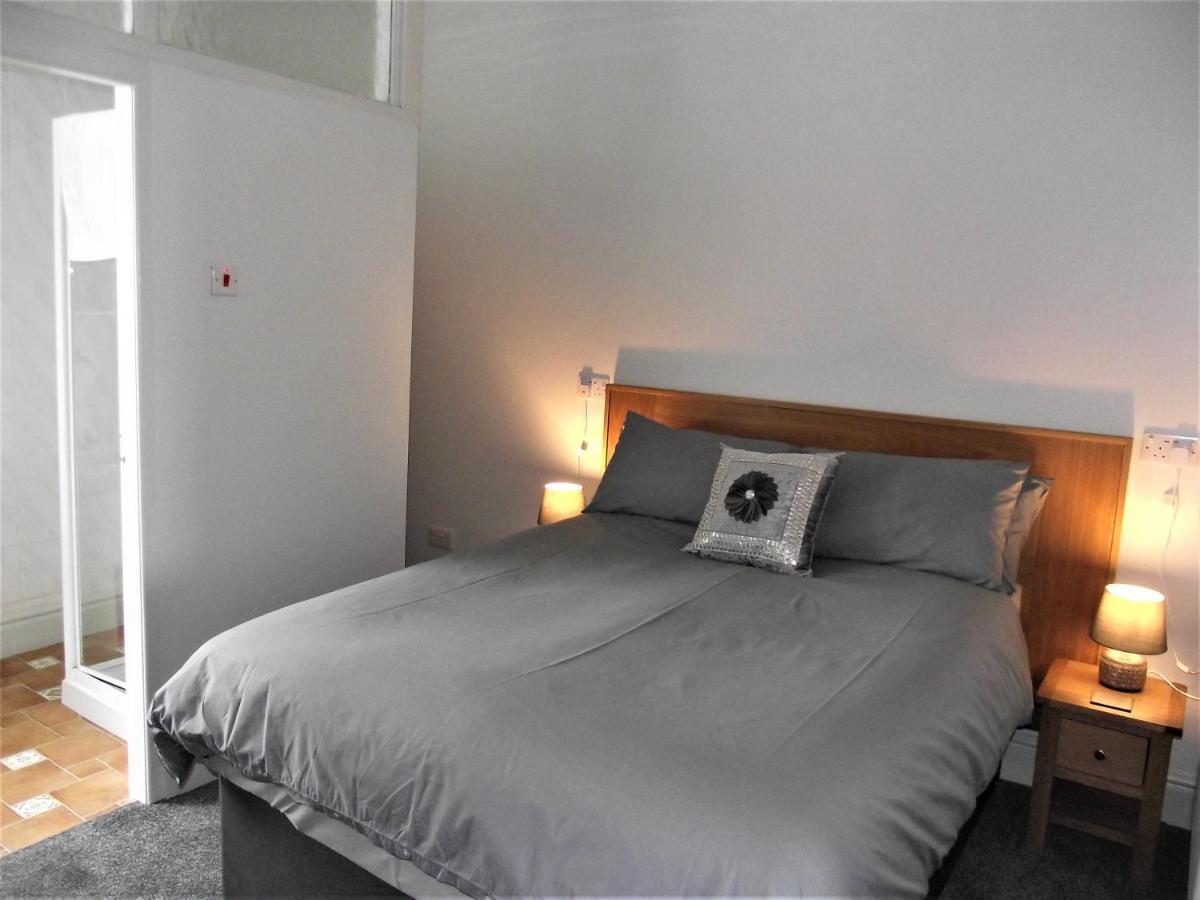 Seahawk Holiday Apartments Cleveleys Ngoại thất bức ảnh
