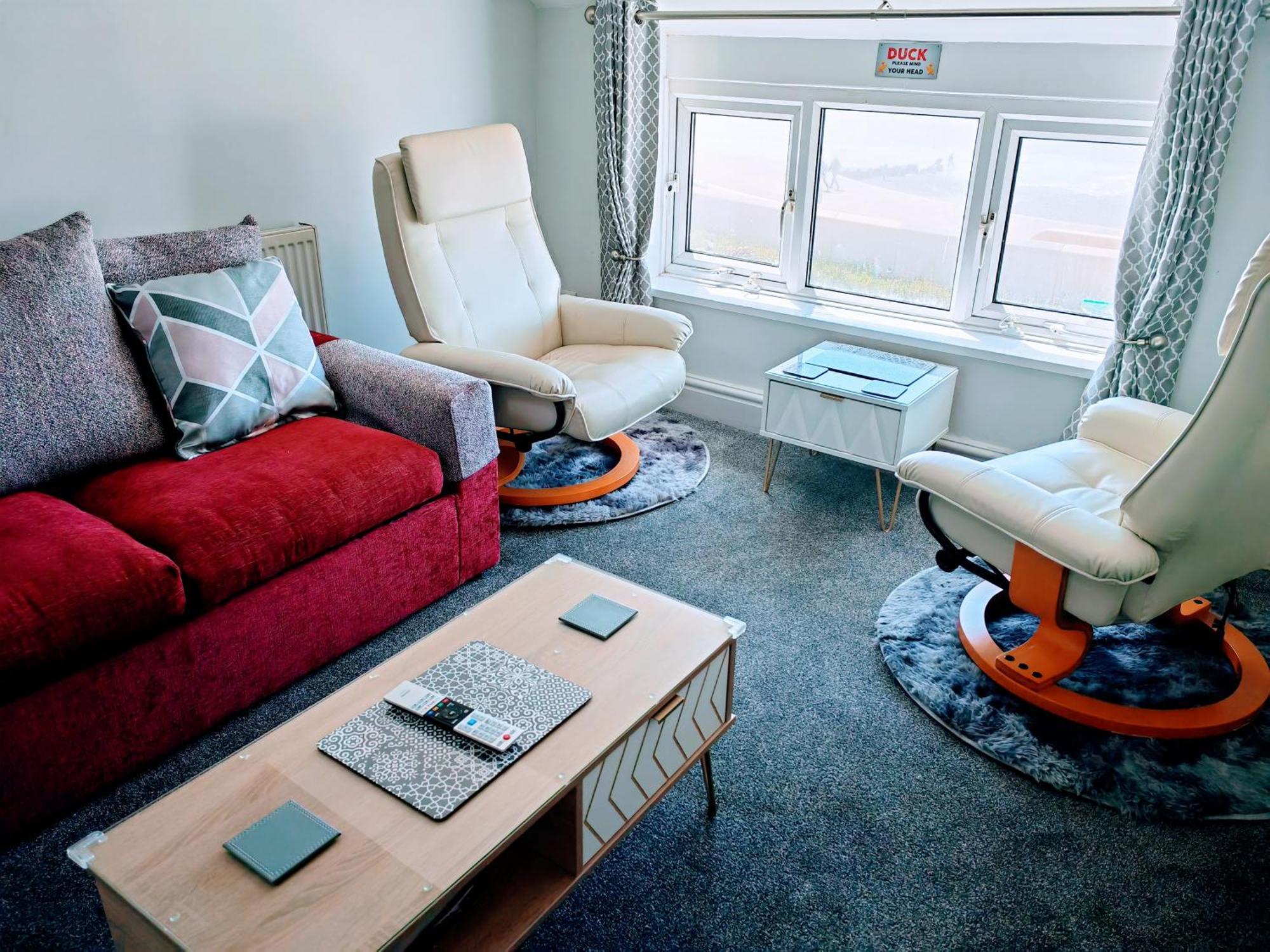 Seahawk Holiday Apartments Cleveleys Ngoại thất bức ảnh