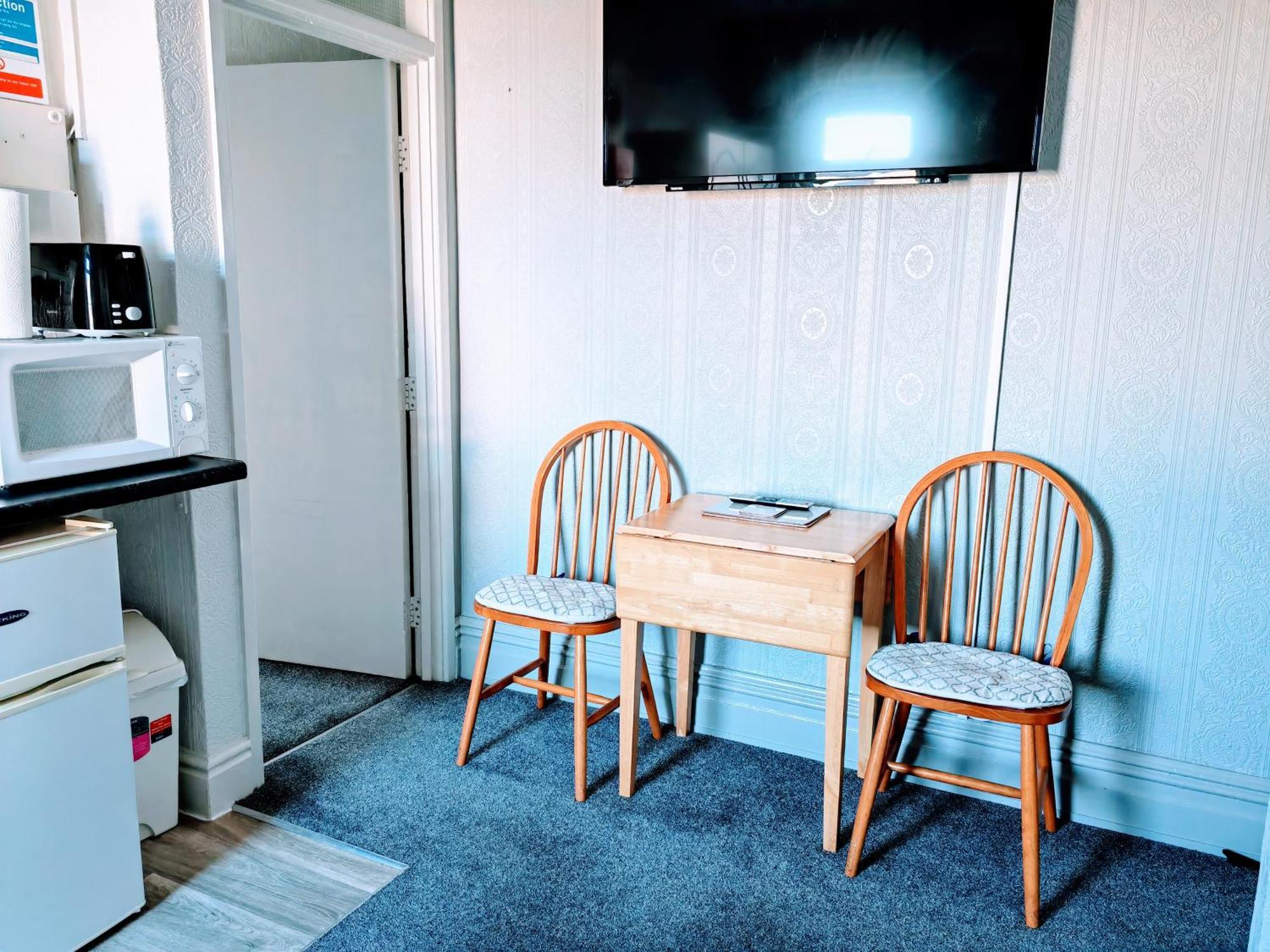 Seahawk Holiday Apartments Cleveleys Ngoại thất bức ảnh